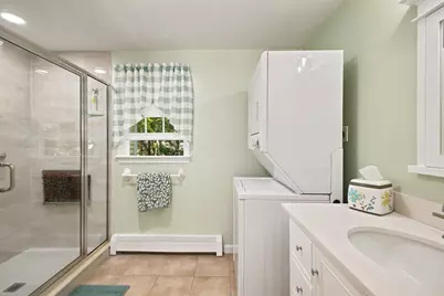 10 Wynnwood Cir, Bridgewater, MA 02324 - Photo 25