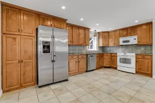 100 Kimball Rd, Dedham, MA 02026 - Photo 5