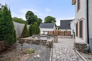 73 Main St, Hull, MA 02045 - Photo 33