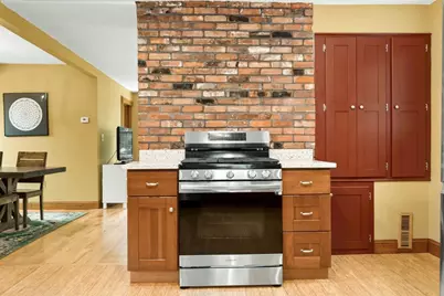 28 Grove St, Salem, MA 01970 - Photo 11