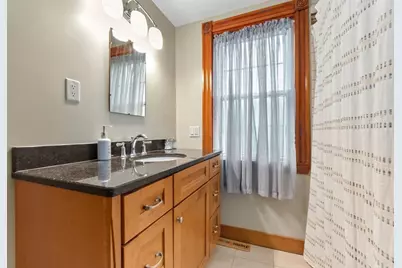 28 Grove St, Salem, MA 01970 - Photo 27