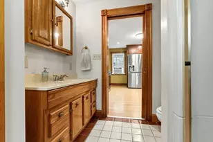 28 Grove St, Salem, MA 01970 - Photo 15