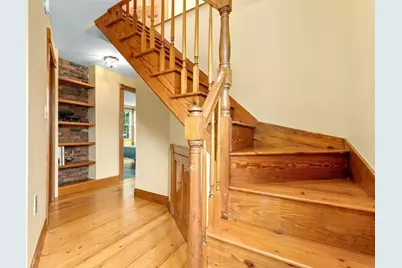 28 Grove St, Salem, MA 01970 - Photo 33