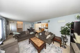 18A Kennebec St, Worcester, MA 01606 - Photo 3