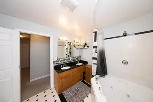 18A Kennebec St, Worcester, MA 01606 - Photo 17