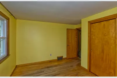 492 Morgan Road, West Springfield, MA 01089 - Photo 17