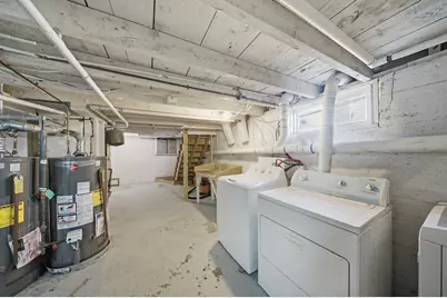 13 Hilton St, Framingham, MA 01702 - Photo 33