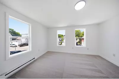 13 Hilton St, Framingham, MA 01702 - Photo 7