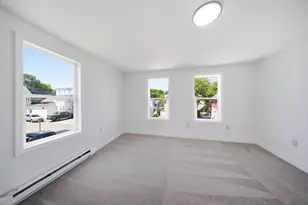 13 Hilton St, Framingham, MA 01702 - Photo 7
