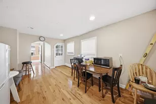 13 Hilton St, Framingham, MA 01702 - Photo 21