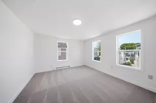 13 Hilton St, Framingham, MA 01702 - Photo 5