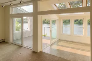 637 Riverside Ave, Haverhill, MA 01830 - Photo 5