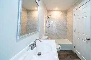 7 Cherry St, Lynn, MA 01902 - Photo 5
