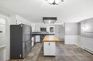 83 Hillside Dr, Plymouth, MA 02360 - Photo 3
