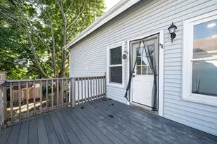 7 Cherry St, Lynn, MA 01902 - Photo 11