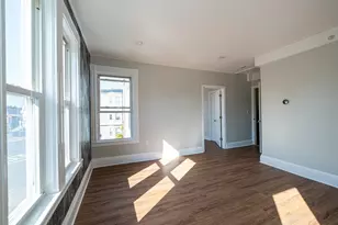7 Cherry St, Lynn, MA 01902 - Photo 7
