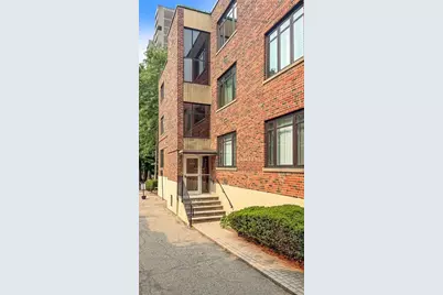 573 Washington St #29, Brookline, MA 02446 - Photo 19