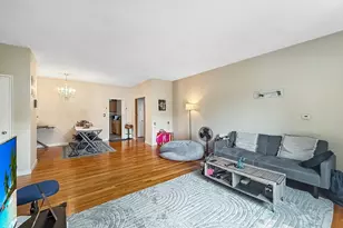 573 Washington St, Brookline, MA 02446 - Photo 3