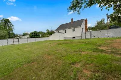 136 Washington St, Norwood, MA 02062 - Photo 23