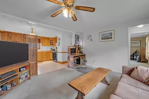 136 Washington St, Norwood, MA 02062 - Photo 5
