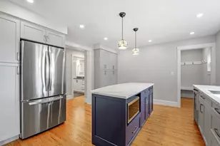 141 Oakley Rd, Belmont, MA 02478 - Photo 5