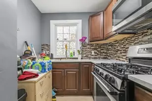 15 Hanover St, Lynn, MA 01902 - Photo 5