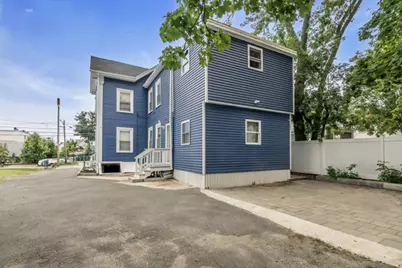 15 Hanover St, Lynn, MA 01902 - Photo 3