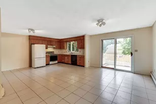 11 Main St, Wilmington, MA 01887 - Photo 9