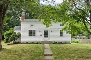 108 Kings Grant Rd, Marlborough, MA 01752 - Photo 1