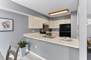 8 Teal Cir, Walpole, MA 02081 - Photo 11