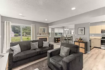 8 Teal Cir #8, Walpole, MA 02081 - Photo 17