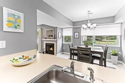 8 Teal Cir #8, Walpole, MA 02081 - Photo 9