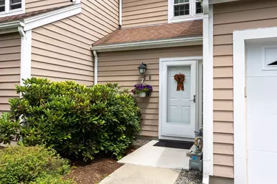 8 Teal Cir #8, Walpole, MA 02081 - Photo 5