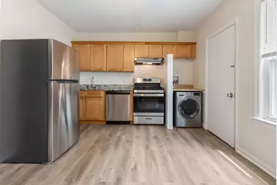 258-260 Cypress, Brookline, MA 02445 - Photo 5