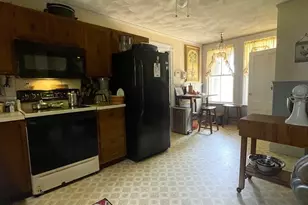 38 Purchase St, Milford, MA 01757 - Photo 3