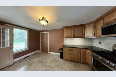 134 Peck Street #1, Franklin, MA 02038 - Photo 5