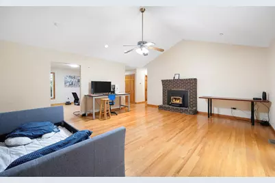 7 Margaret Dr, Wilbraham, MA 01095 - Photo 5