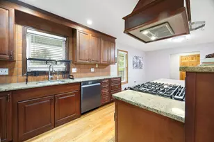 7 Margaret Dr, Wilbraham, MA 01095 - Photo 9