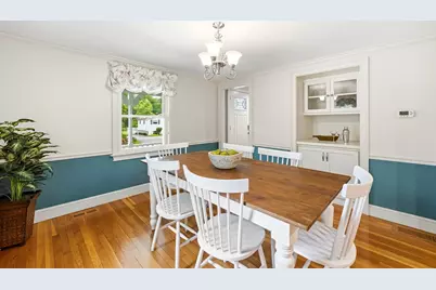 97 Hartwell Rd, Bedford, MA 01730 - Photo 7