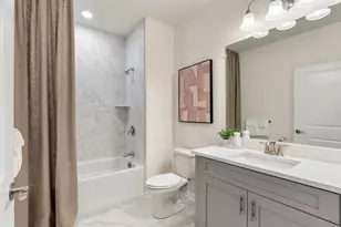 320 Martins Lndg, North Reading, MA 01864 - Photo 13
