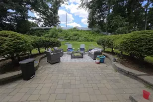8 Rochelle St, Auburn, MA 01501 - Photo 5