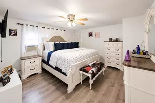 8 Rochelle St, Auburn, MA 01501 - Photo 13