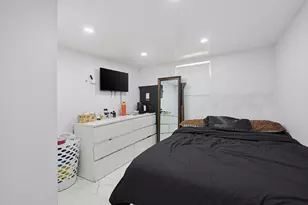 31 Hallron St, Boston, MA 02136 - Photo 25