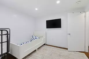 31 Hallron St, Boston, MA 02136 - Photo 17