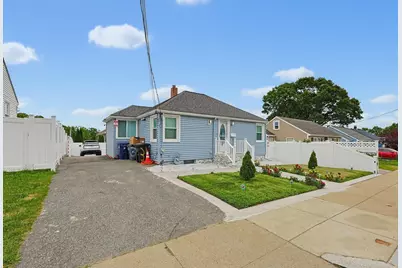 31 Hallron St, Boston, MA 02136 - Photo 3