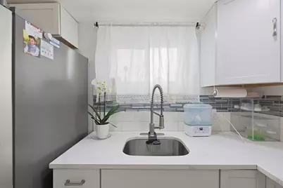 31 Hallron St, Boston, MA 02136 - Photo 9