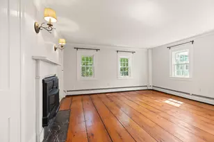9 Lemon St, Salem, MA 01970 - Photo 11