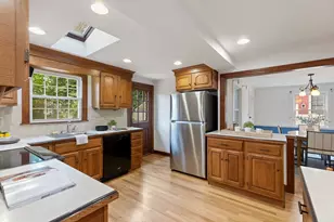 19 Colonial Dr, Arlington, MA 02474 - Photo 13