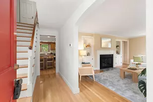 19 Colonial Dr, Arlington, MA 02474 - Photo 5