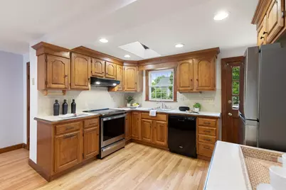 19 Colonial Dr, Arlington, MA 02474 - Photo 15